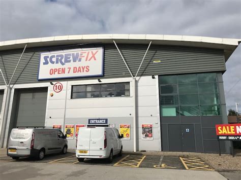 screwfix liverpool sandhills